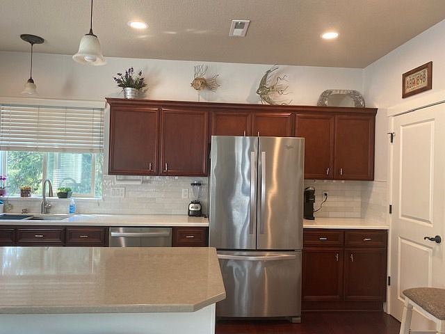 Furnished Finder property 576109_1 photo 9