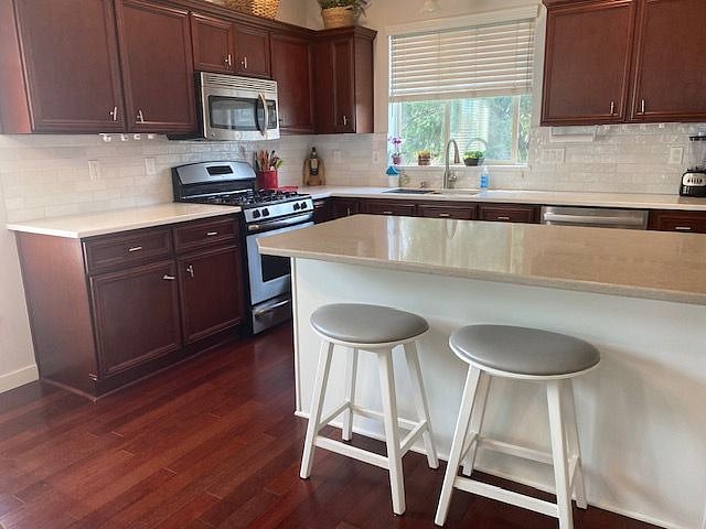 Furnished Finder property 576109_1 photo 10