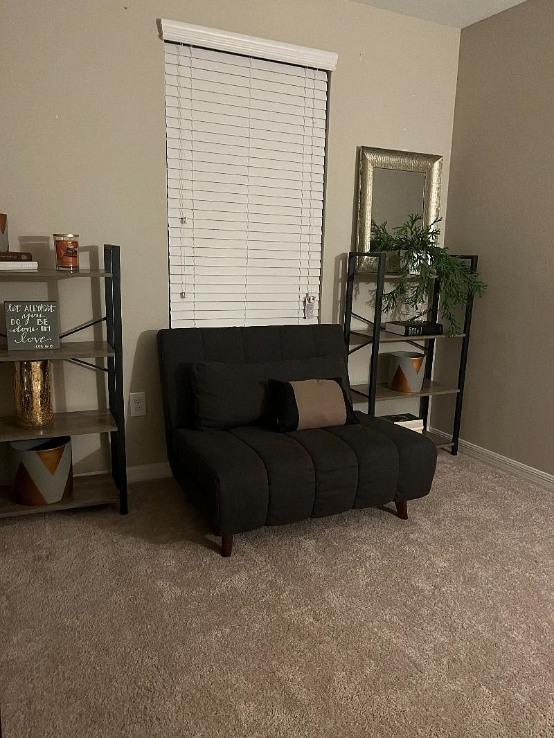 2nd Floor - Bedroom 3 - Study
*Seating converts to lay flat to a twin bed or reclined with leg extension.