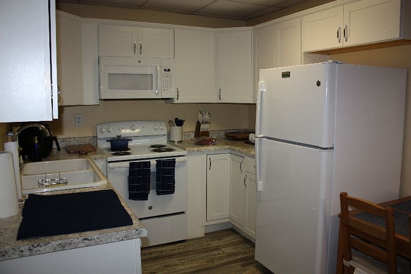 Furnished Finder property 576190_1 photo 11