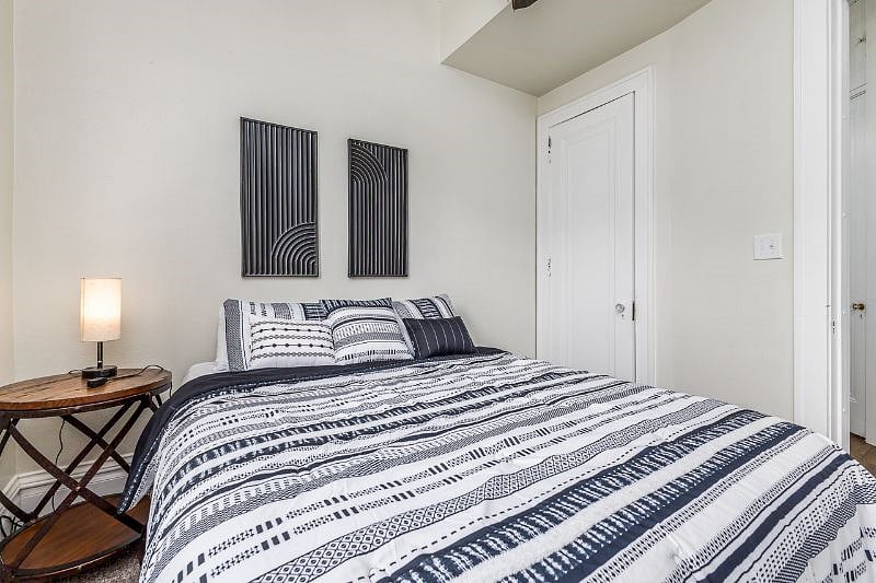 Furnished Finder property 576241_1 photo 6