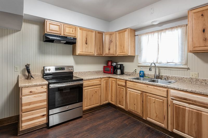 Furnished Finder property 576298_1 photo 4