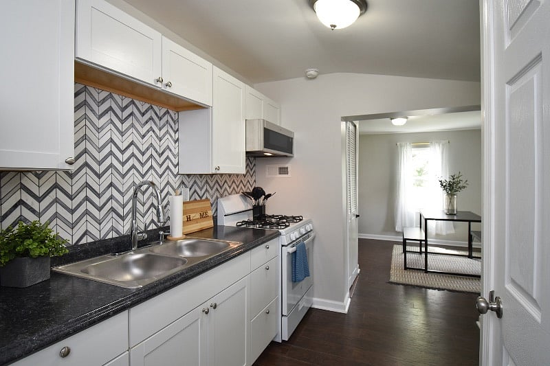 Furnished Finder property 576302_1 photo 6