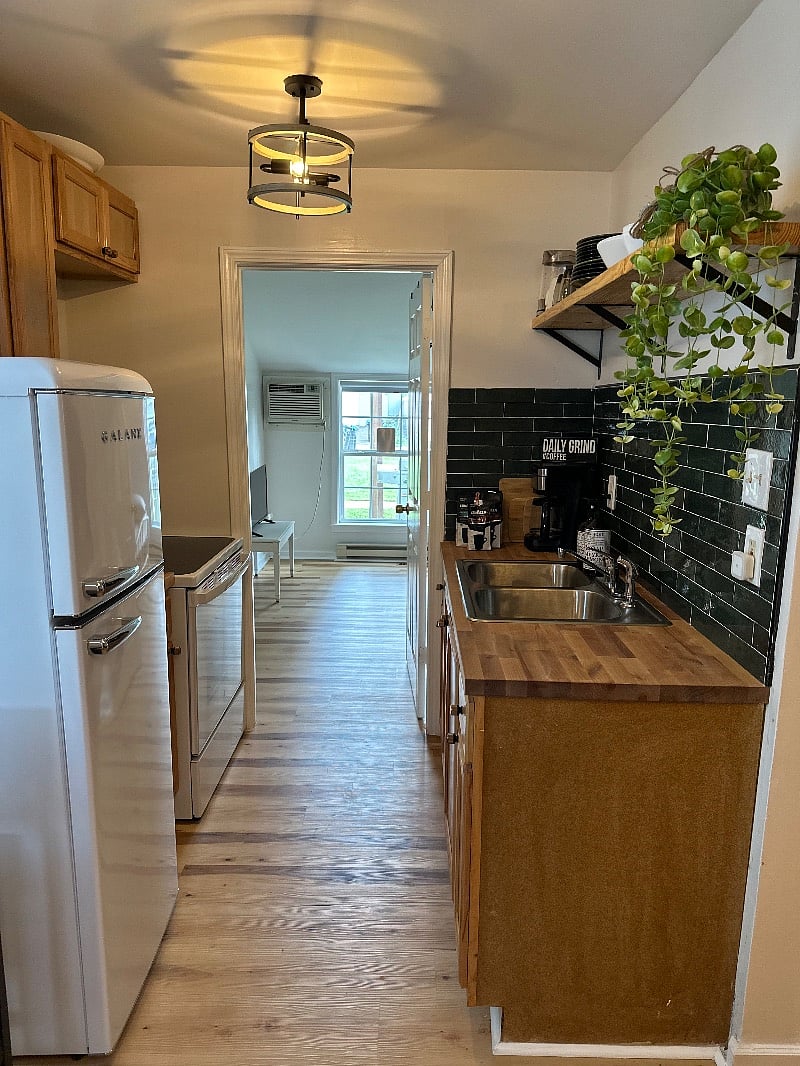 Furnished Finder property 576303_1 photo 4