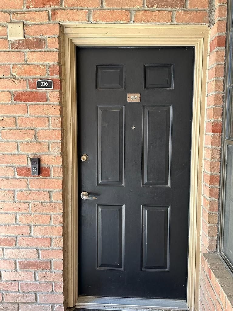 Furnished Finder property 576307_1 photo 4