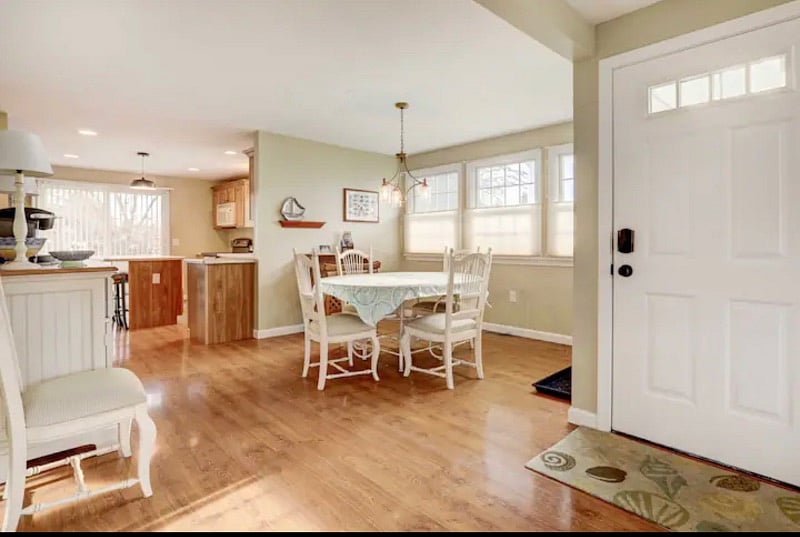 Furnished Finder property 576336_1 photo 3