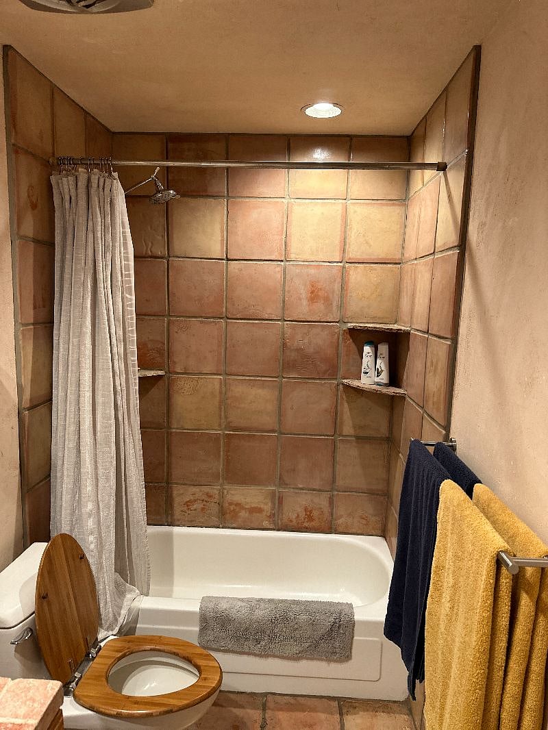 Furnished Finder property 576420_1 photo 12