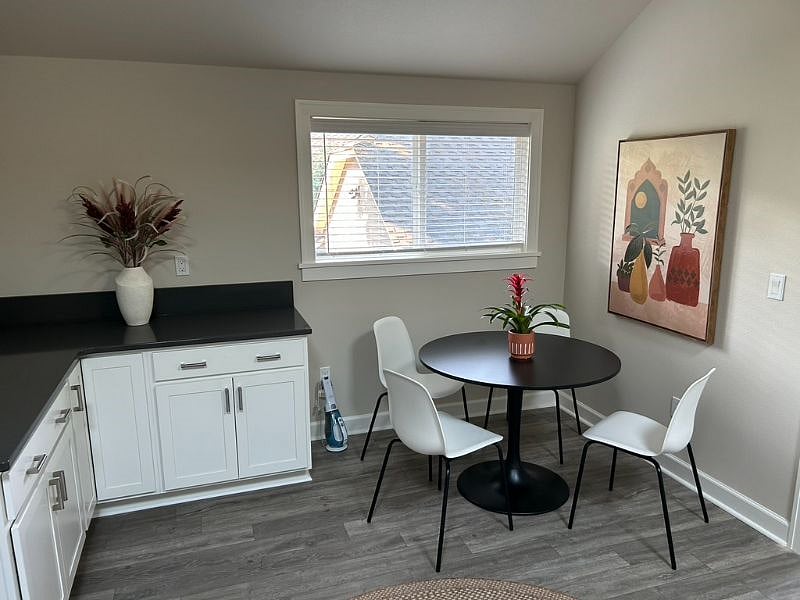 Furnished Finder property 576436_1 photo 7