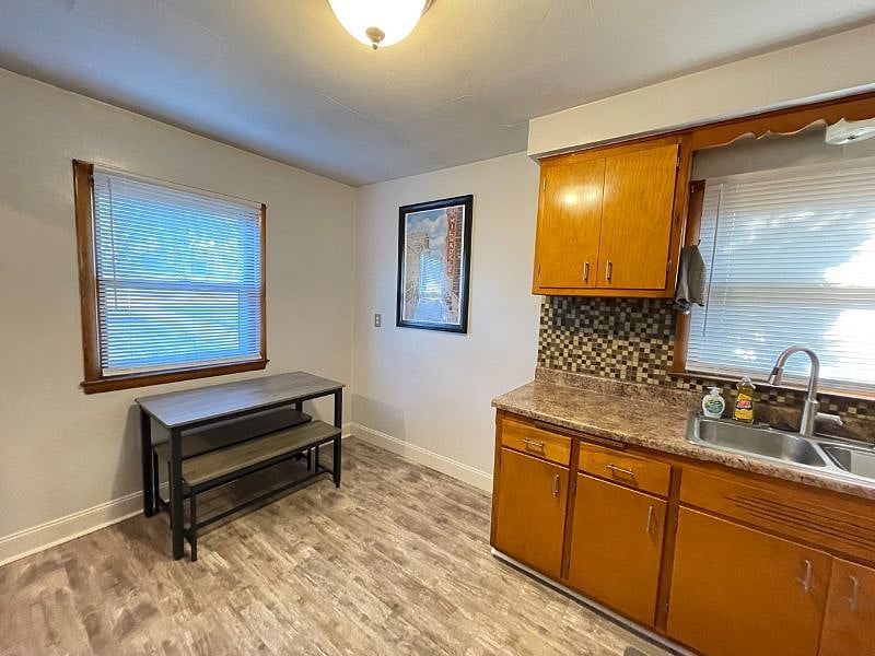 Furnished Finder property 576438_1 photo 22