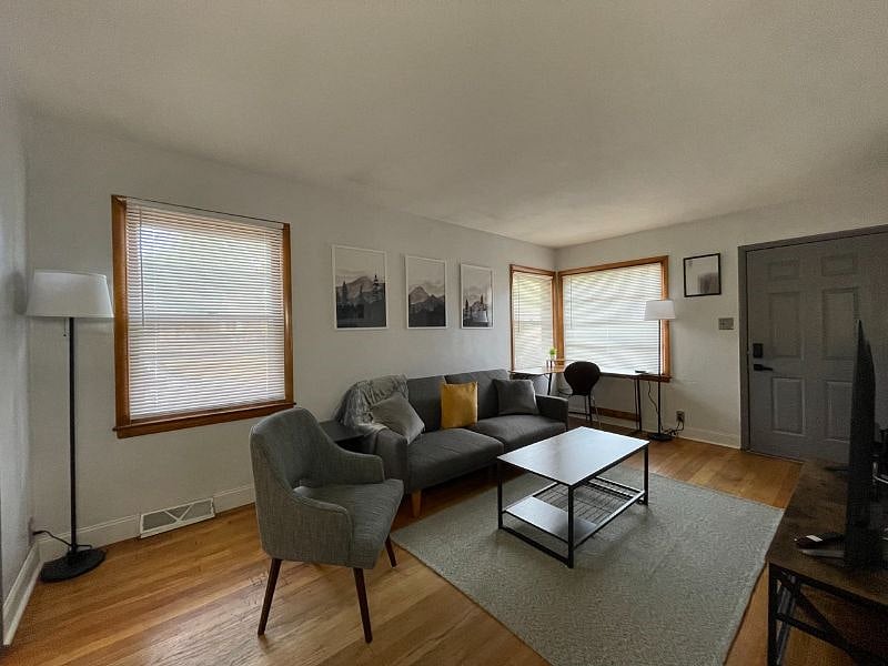 Furnished Finder property 576438_1 photo 36
