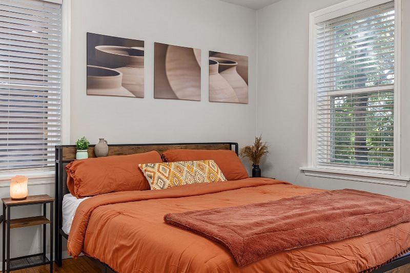 Furnished Finder property 576481_1 photo 11