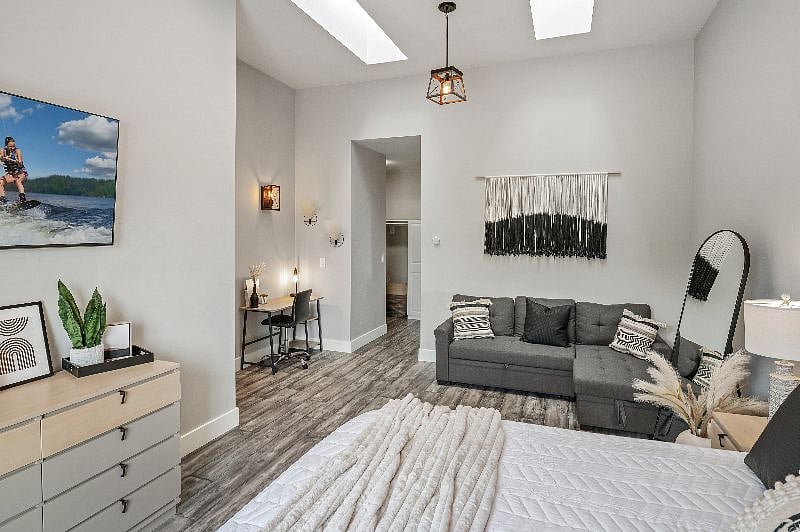 Furnished Finder property 576527_1 photo 7
