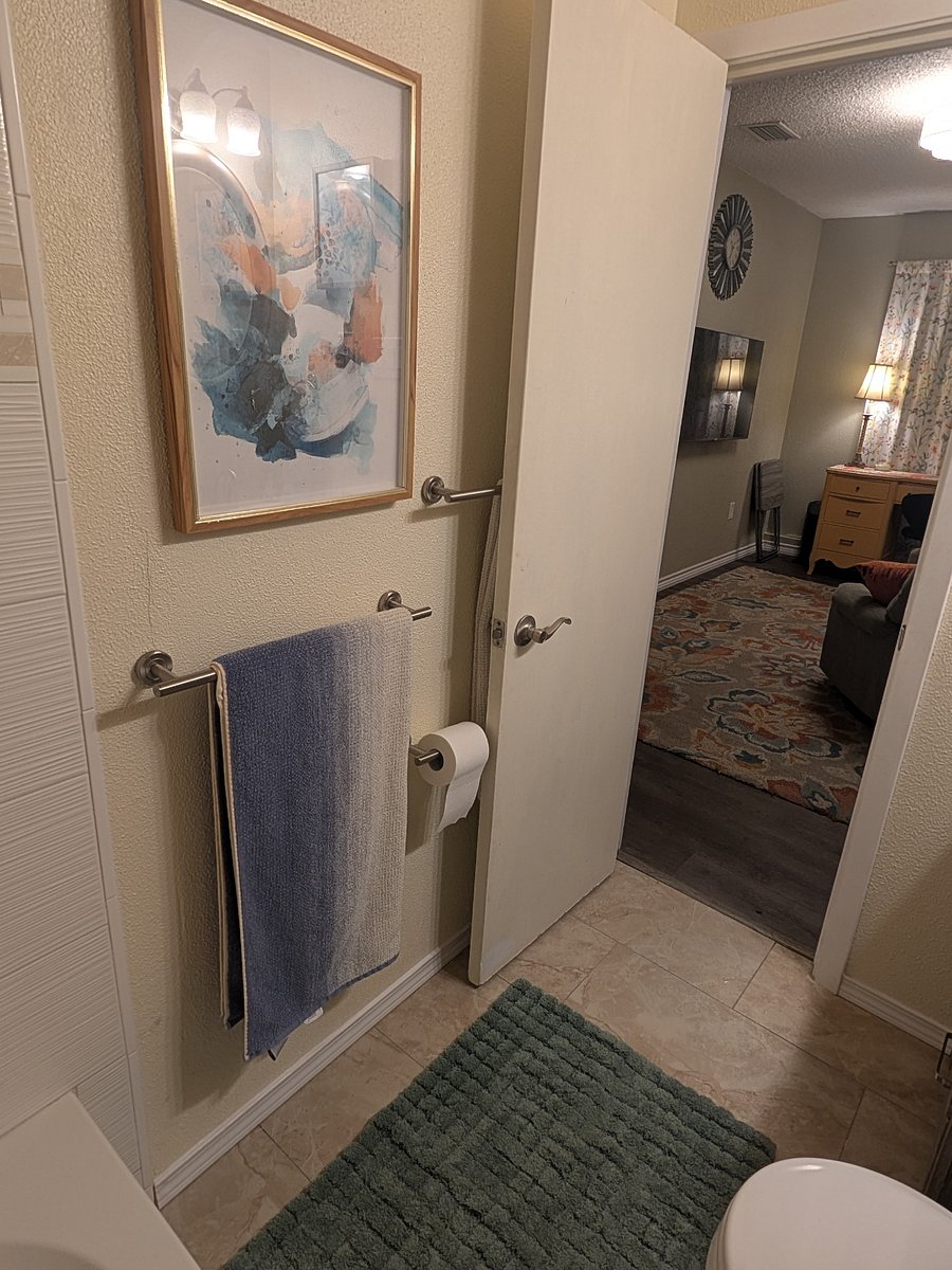 Furnished Finder property 576539_1 photo 23
