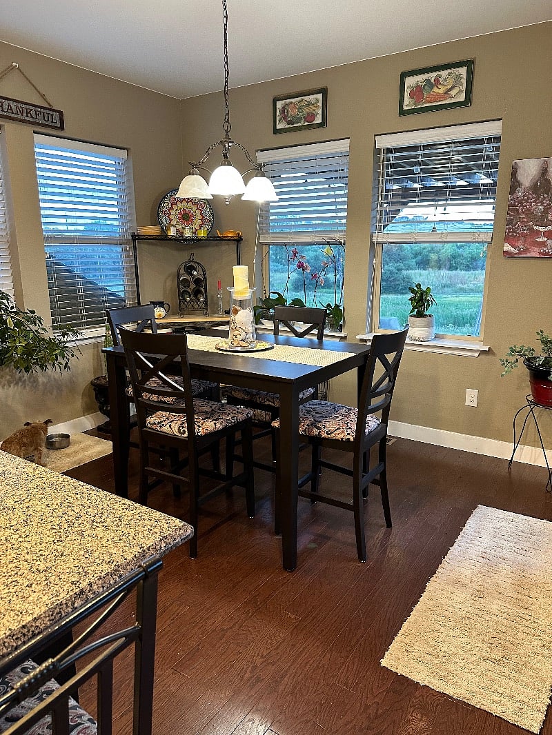 Furnished Finder property 576554_1 photo 4