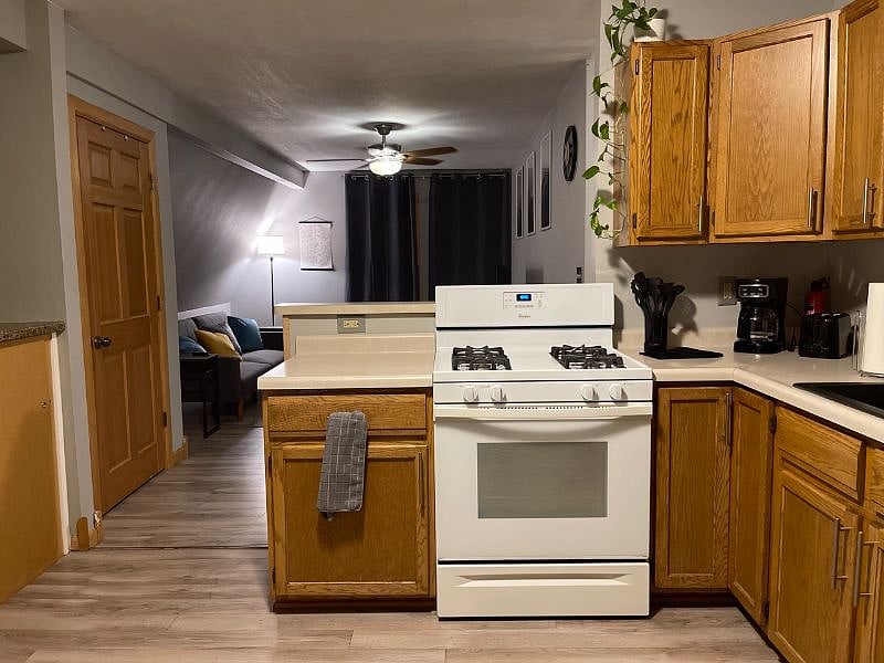 Furnished Finder property 576559_1 photo 14