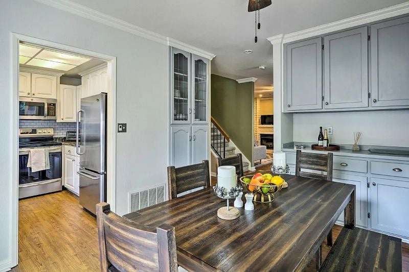 Furnished Finder property 576581_1 photo 3