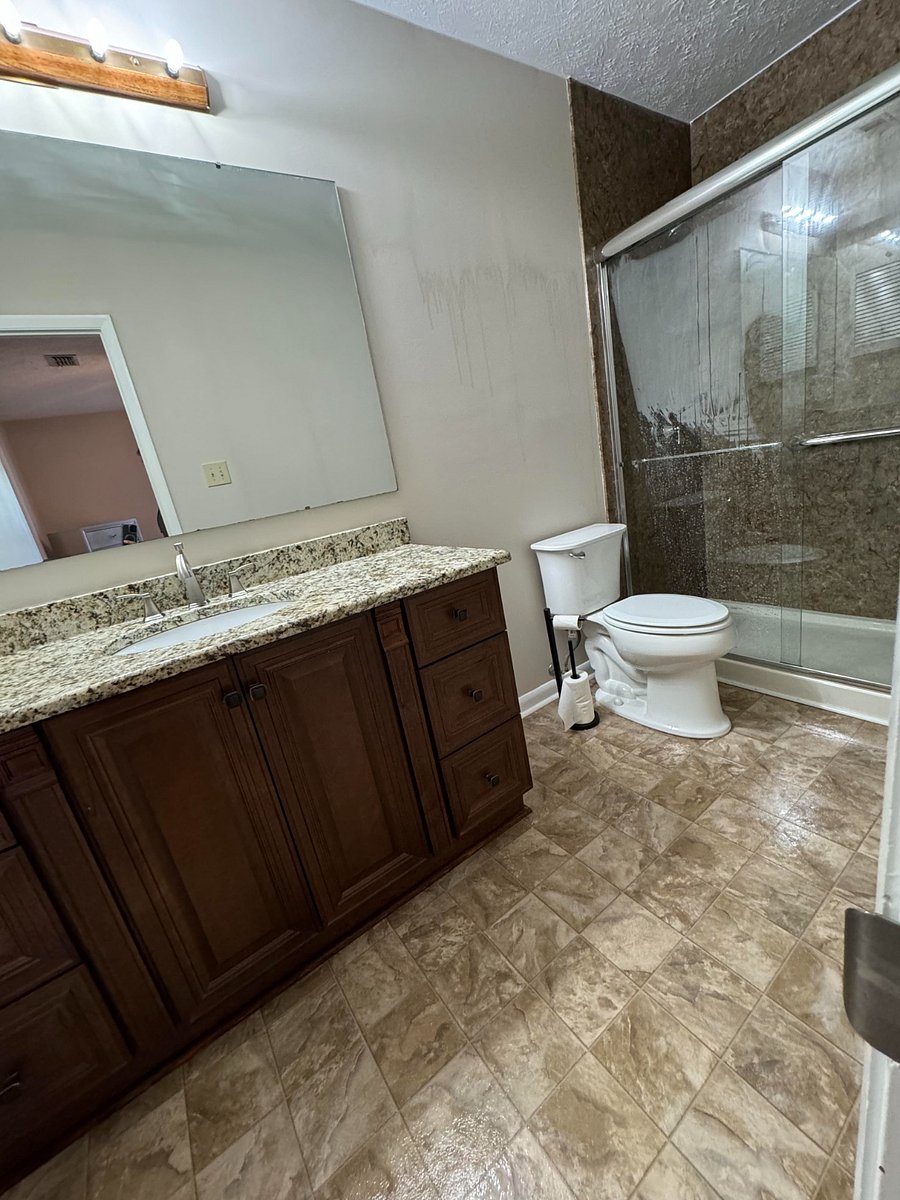 Furnished Finder property 576618_1 photo 6