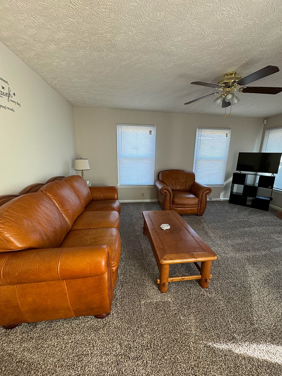 Furnished Finder property 576618_1 photo 4