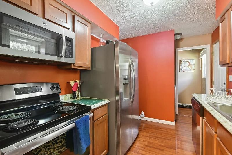 Furnished Finder property 576676_1 photo 6