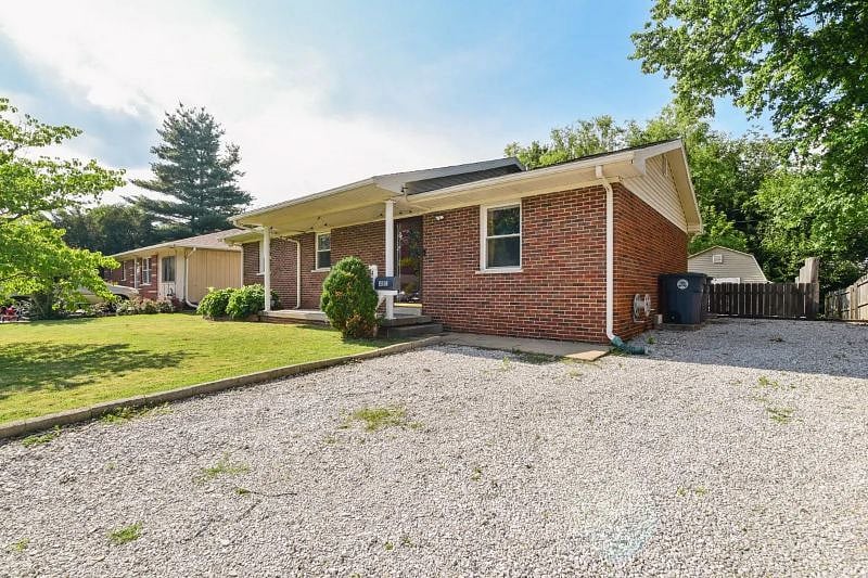 Furnished Finder property 576676_1 photo 3