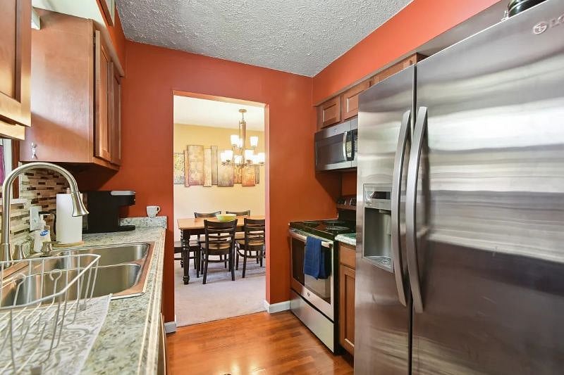 Furnished Finder property 576676_1 photo 7