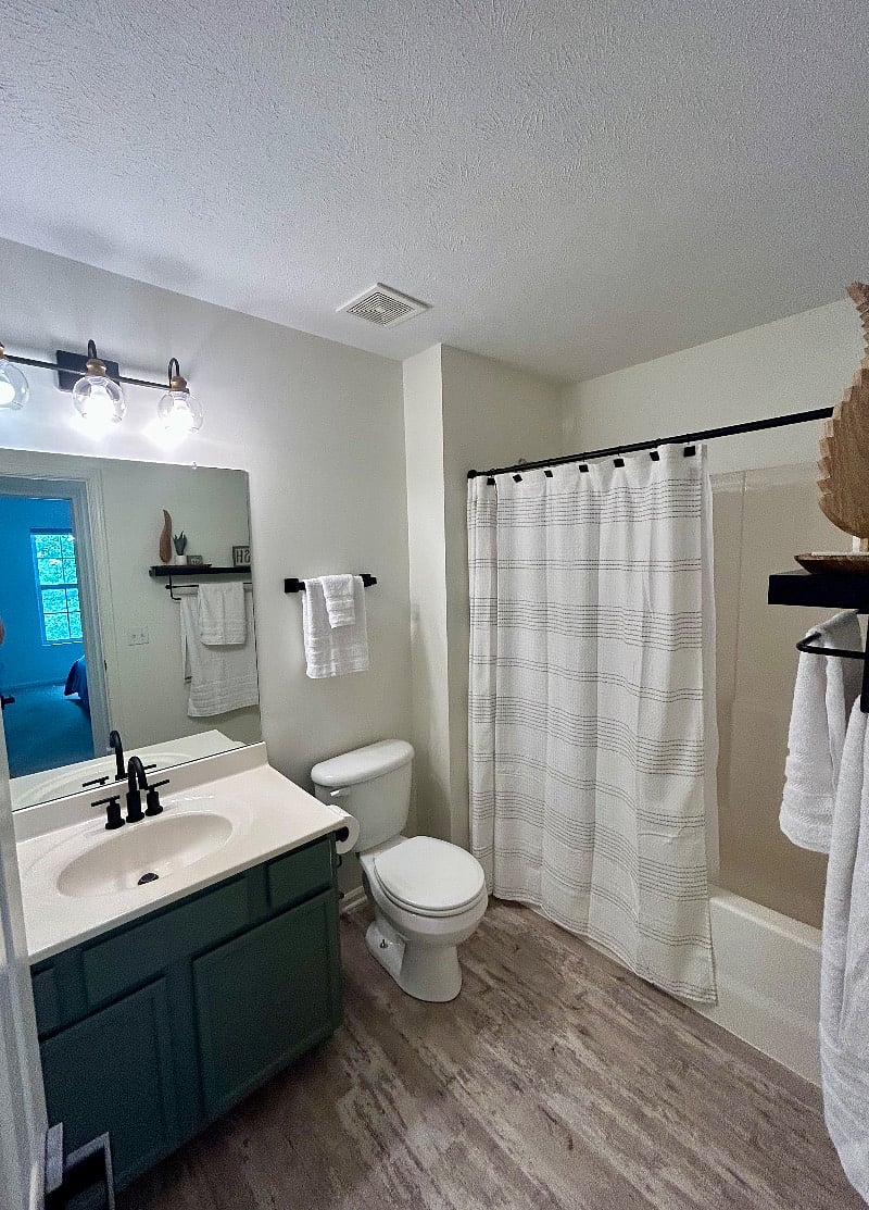 Furnished Finder property 576677_1 photo 18