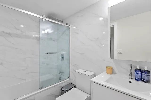 Furnished Finder property 576691_1 photo 10