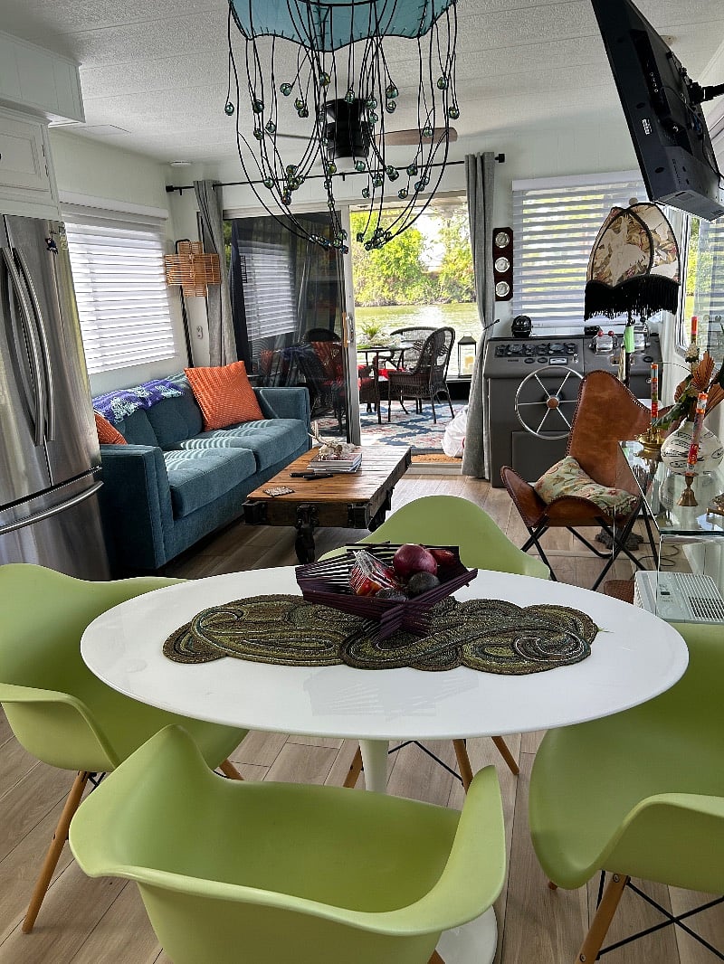 Comfortable living room