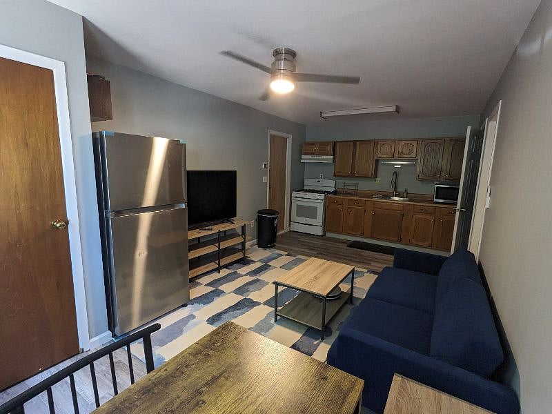 Furnished Finder property 576707_1 photo 8