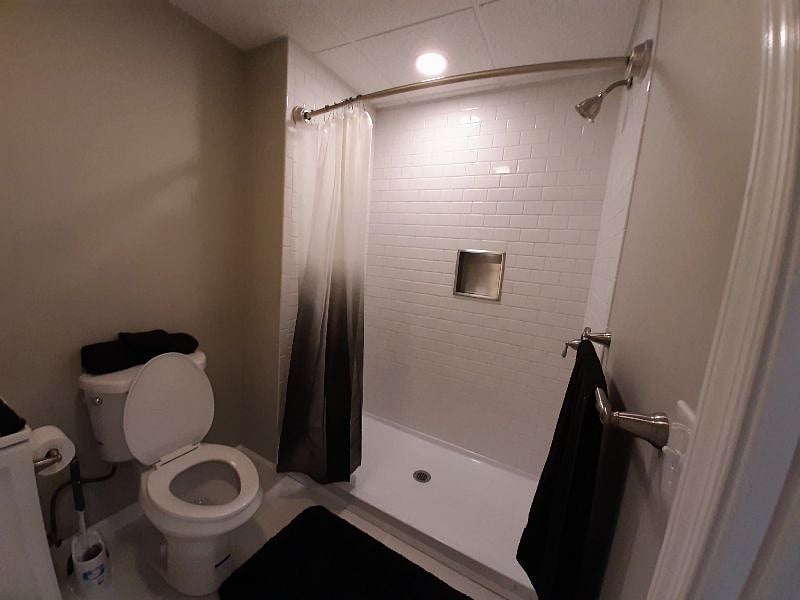 Furnished Finder property 576720_1 photo 3