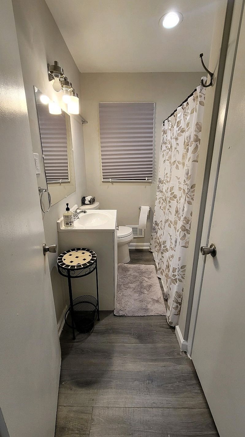Furnished Finder property 576746_1 photo 3