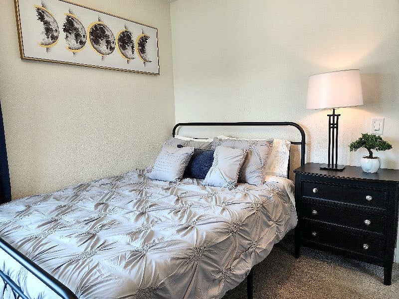Furnished Finder property 576772_1 photo 10