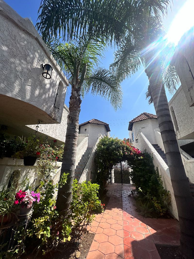 Furnished Finder property 576778_1 photo 10