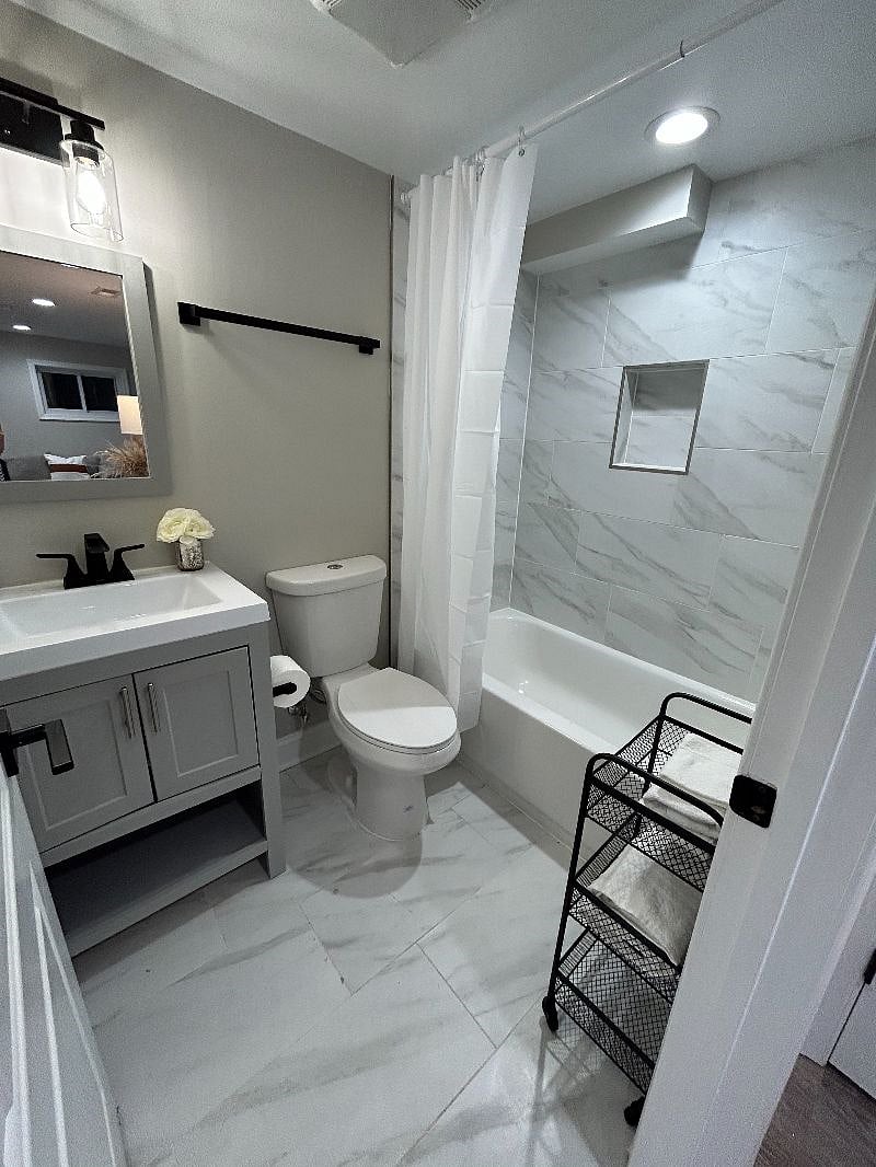 Furnished Finder property 576840_1 photo 10