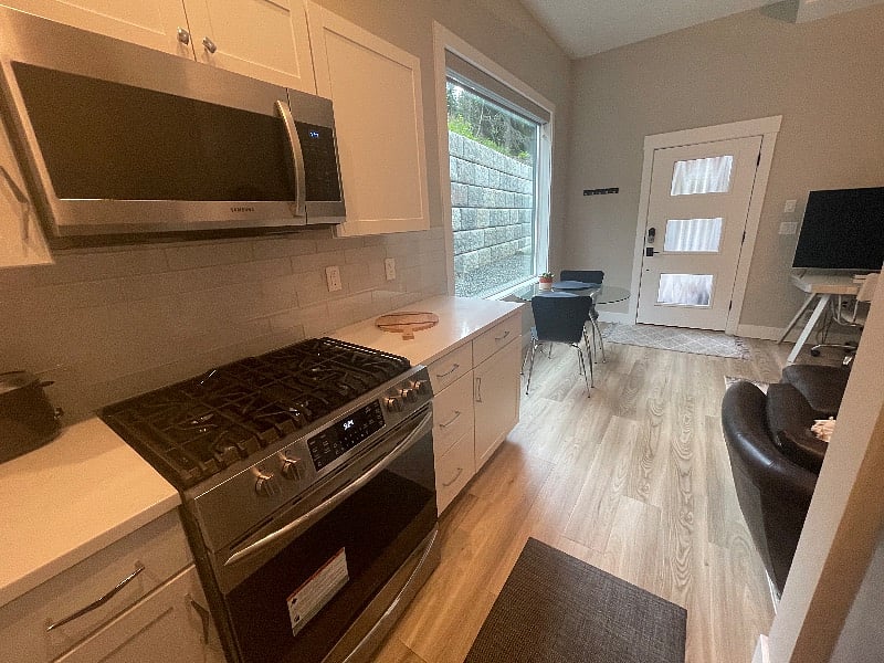Furnished Finder property 576883_1 photo 6