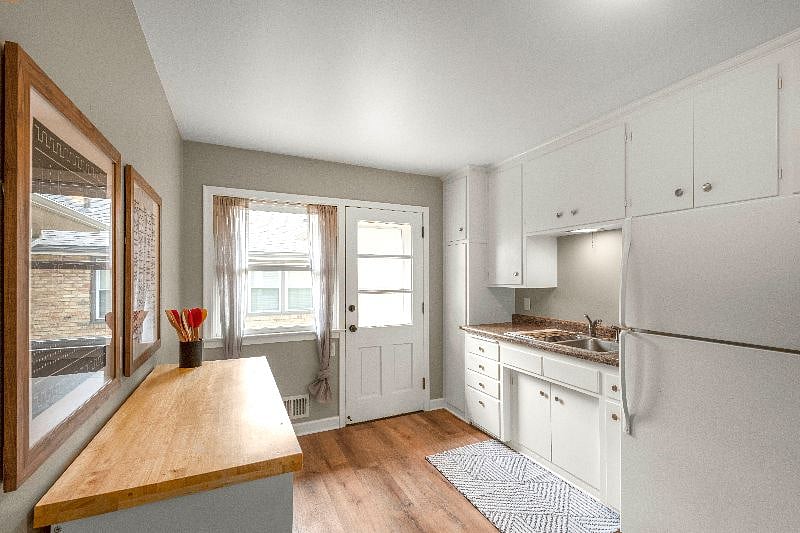 Furnished Finder property 576900_1 photo 7