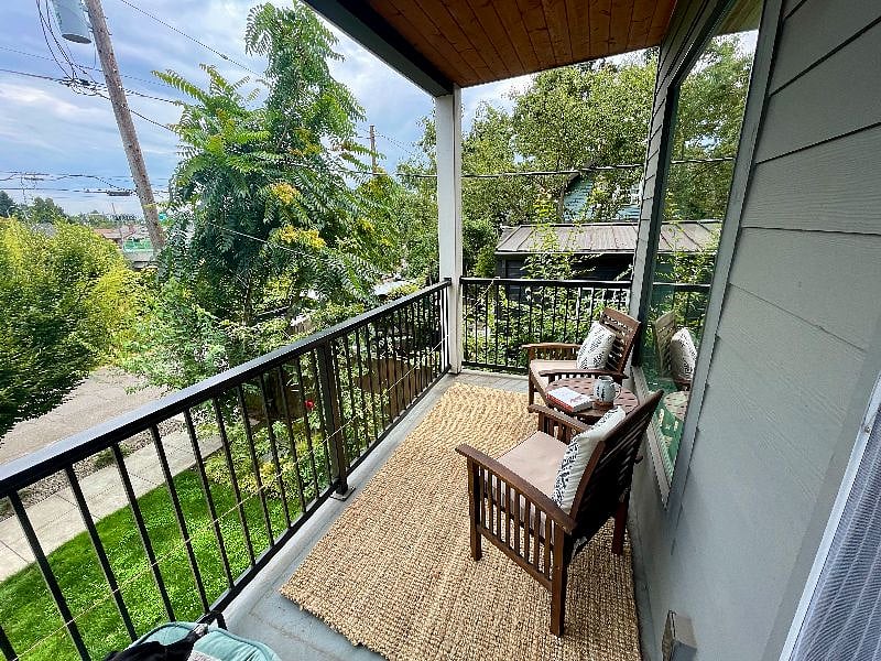 Furnished Finder property 576918_1 photo 16
