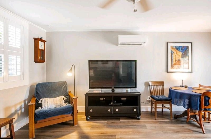 Furnished Finder property 576944_1 photo 6