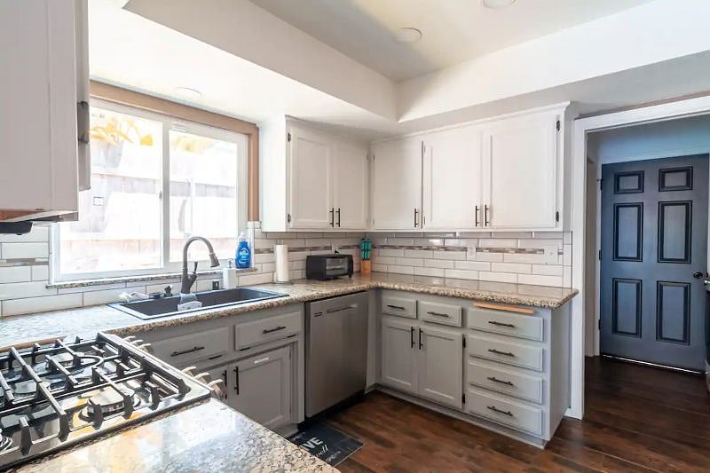 Furnished Finder property 576946_1 photo 11