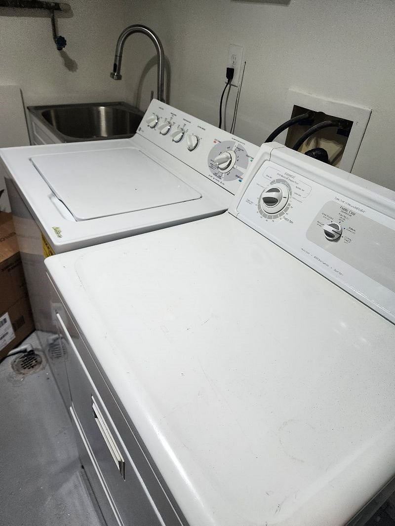 Furnished Finder property 576977_1 photo 9