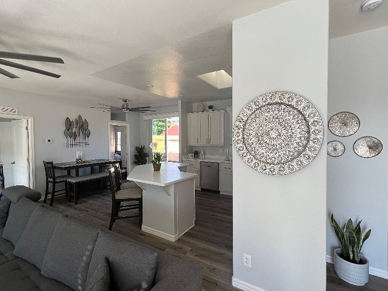 Furnished Finder property 576981_1 photo 8