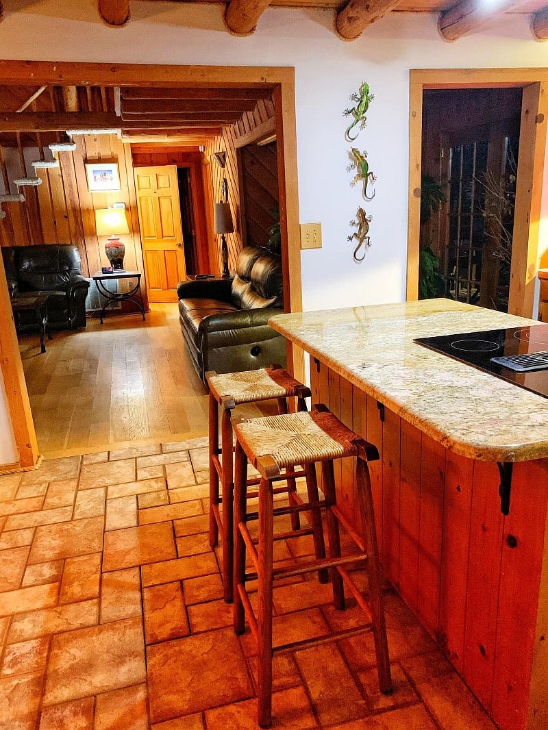 Furnished Finder property 576985_1 photo 8