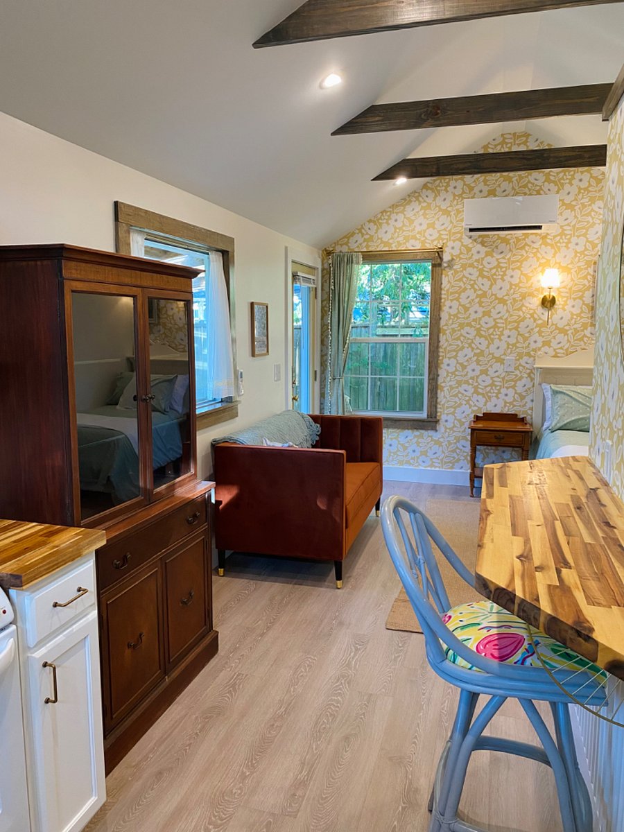 Furnished Finder property 576987_1 photo 10