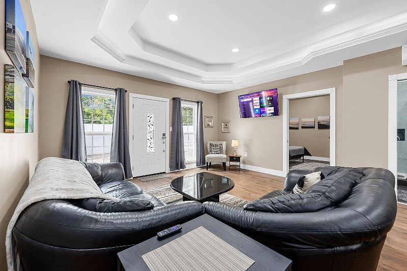 Furnished Finder property 577010_1 photo 4