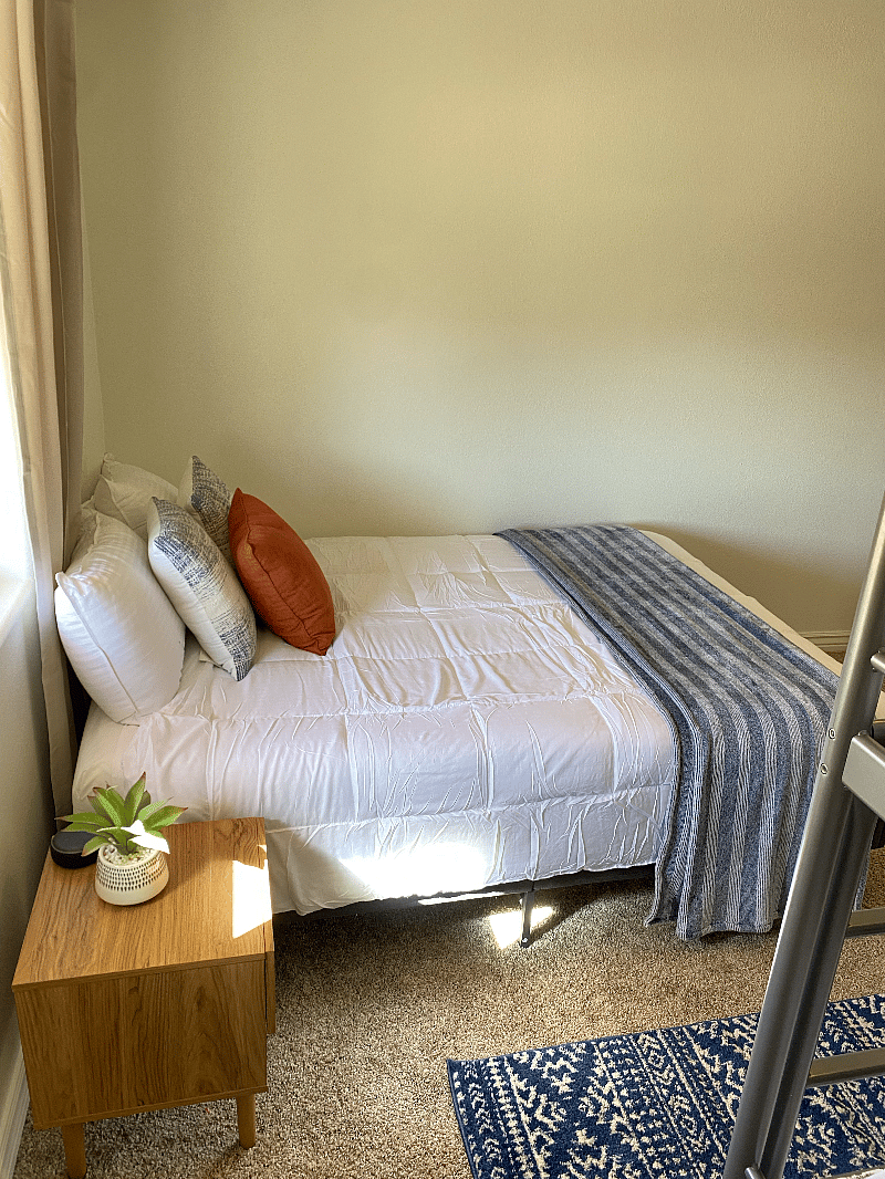 Furnished Finder property 577054_1 photo 11