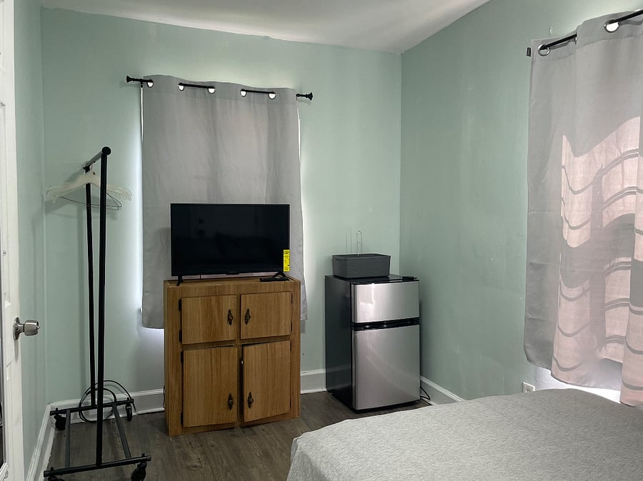 Furnished Finder property 577073_1 photo 9