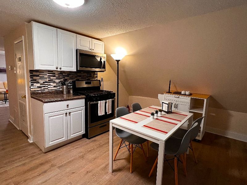 Furnished Finder property 577088_1 photo 13