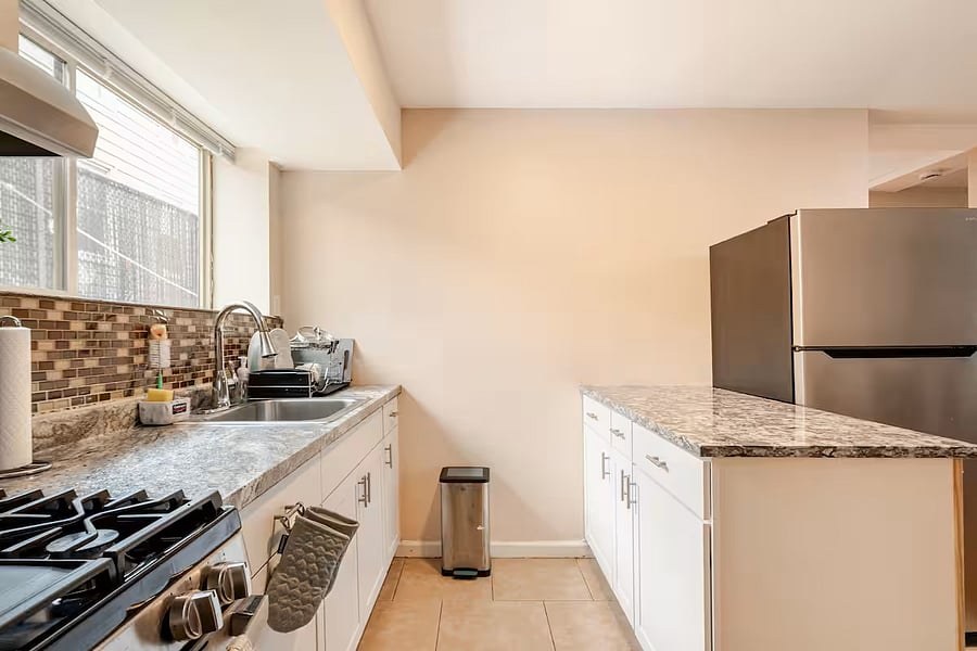 Furnished Finder property 577102_1 photo 12