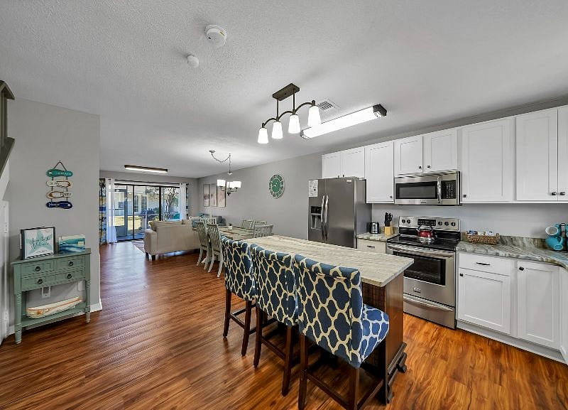 Furnished Finder property 577112_1 photo 3