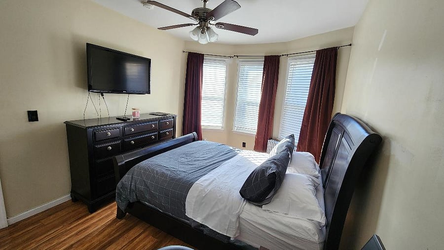 Furnished Finder property 577136_1 photo 3
